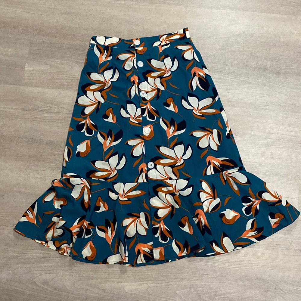 ModCloth floral mid length skirt